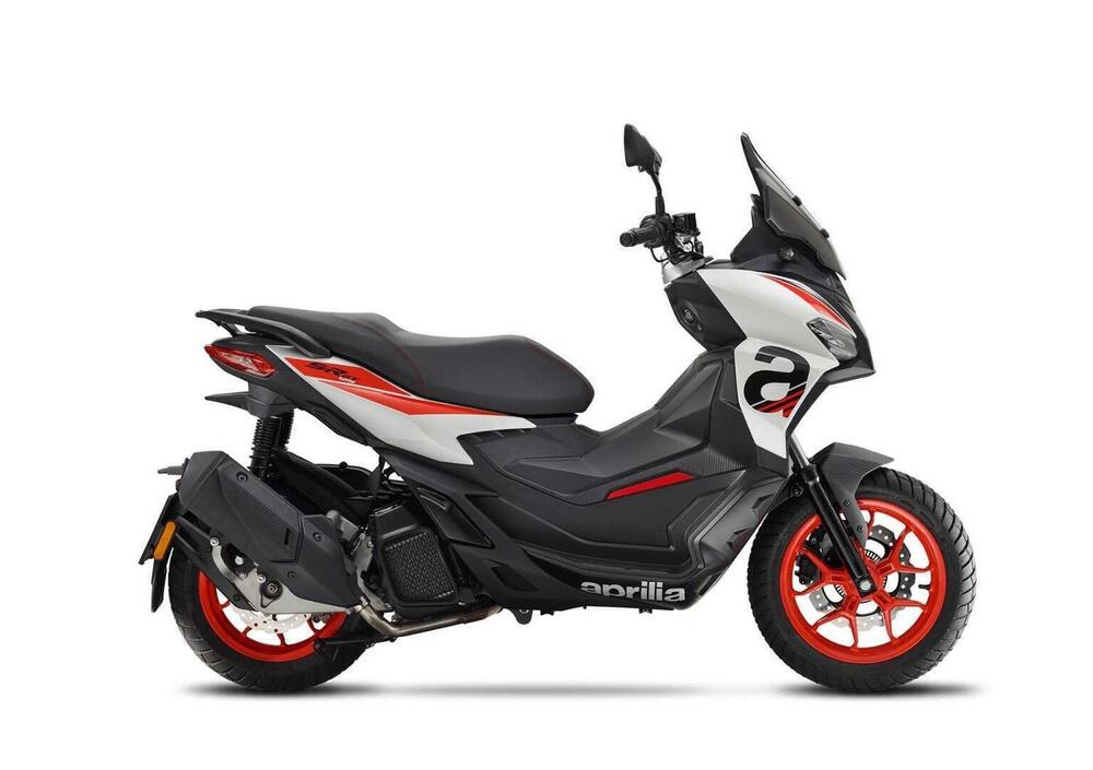 Aprilia SR GT 125 Sport (2025) (4)