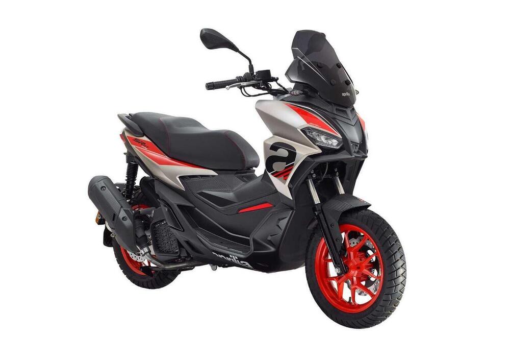 Aprilia SR GT 200 Sport (2025)