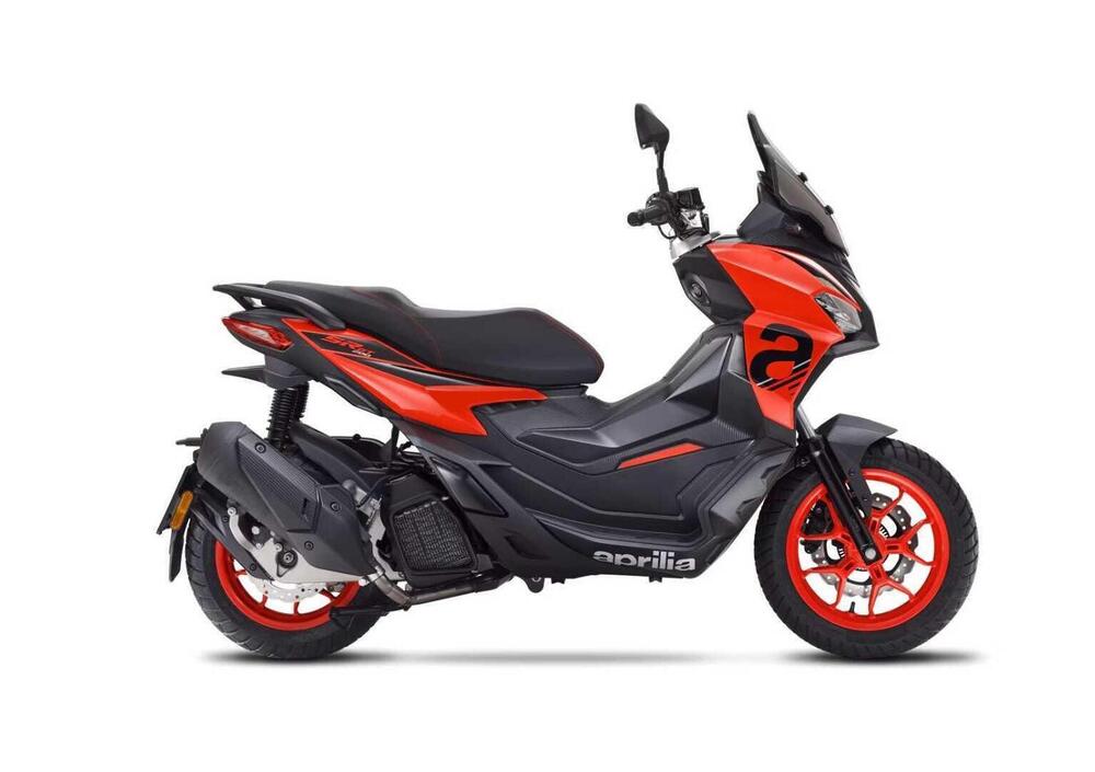 Aprilia SR GT 200 Sport (2025) (4)