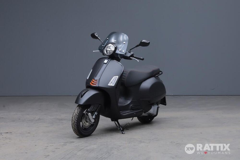 Vespa GTS 300 Super Sport (2023 - 24) (2)