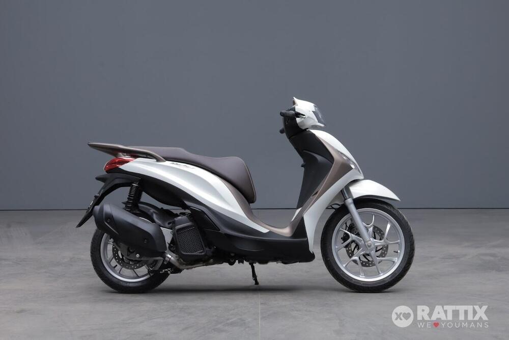 Piaggio Medley 150 ABS (2021 - 25) (4)