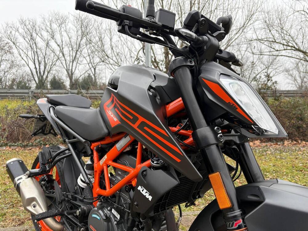 KTM 125 Duke (2021 - 23) (4)