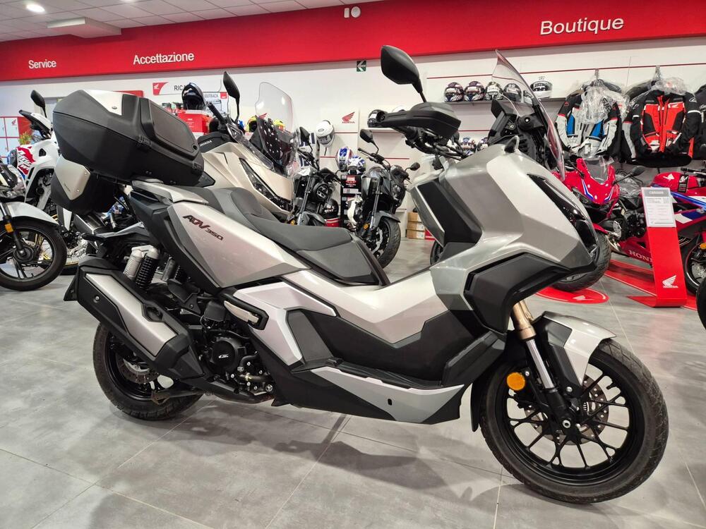 Honda ADV 350 (2022 - 24)