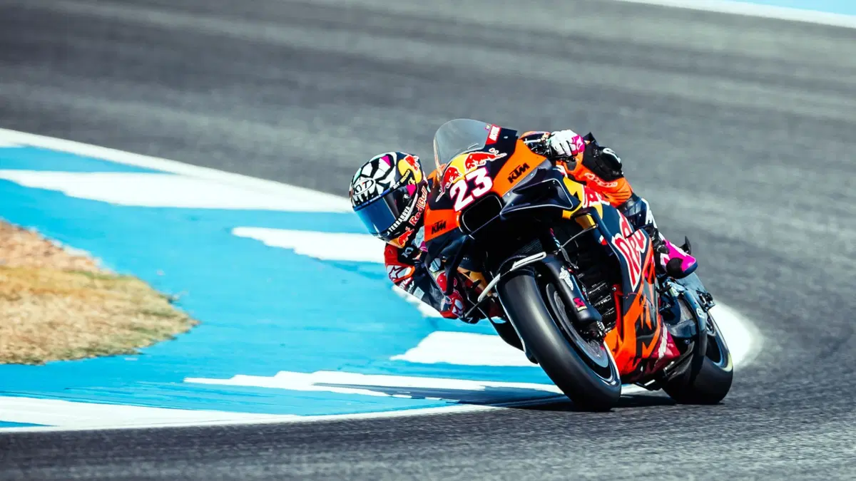 Foto secondo giorno dei test della Thailandia (12)