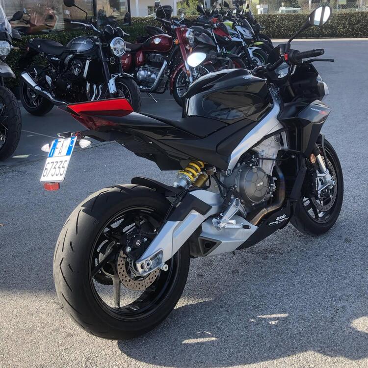 Aprilia Tuono 660 Factory (2022 - 24) (2)