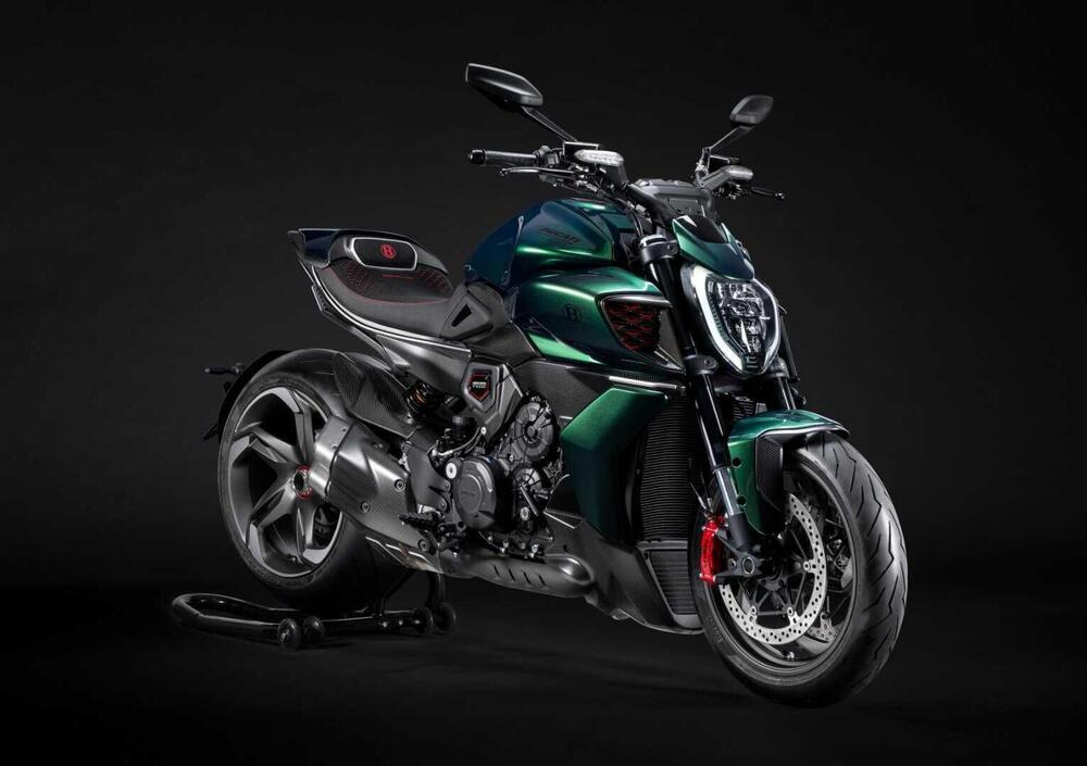 Ducati Diavel for Bentley (2024)