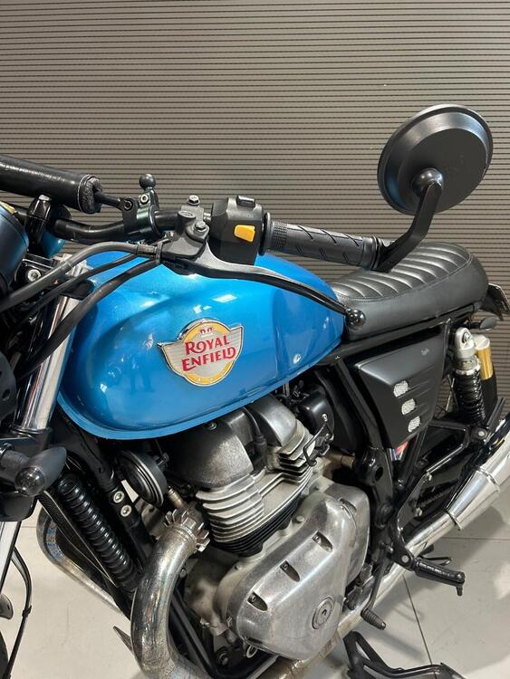 Royal Enfield Interceptor 650 (2021 - 25) (4)