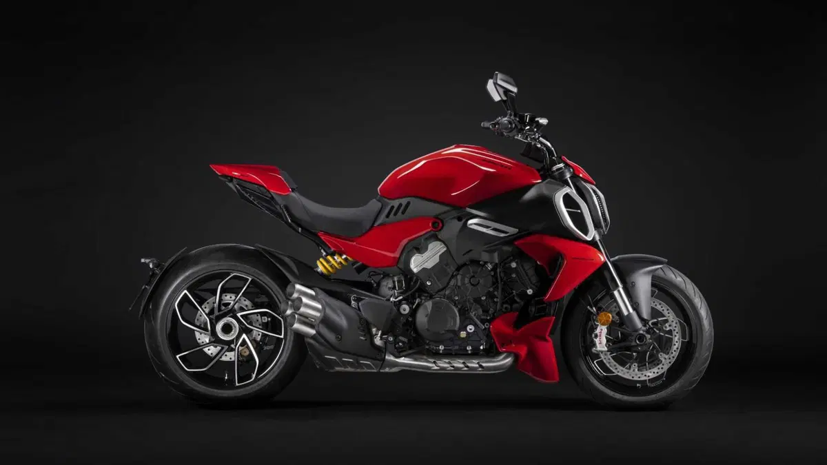 Ducati Diavel V4 Diavel V4 (2023 - 26) (3)