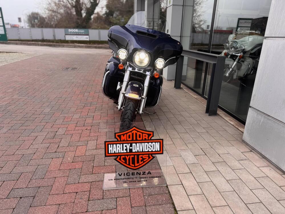 Harley-Davidson 1690 Electra Glide Ultra Classic (2014 - 16) - FLHTCU (3)