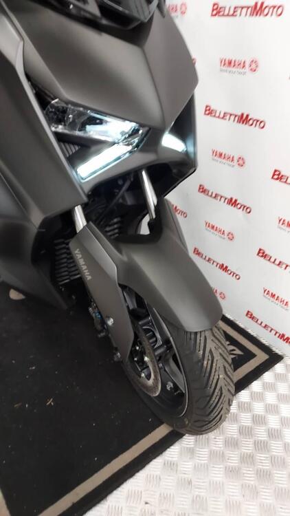 Yamaha X-Max 300 (2021 - 24) (3)