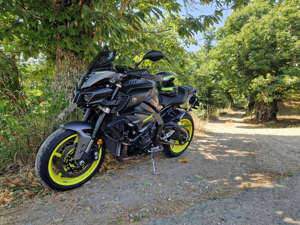 Yamaha MT-10 Tourer Edition (2017 - 20) (2)