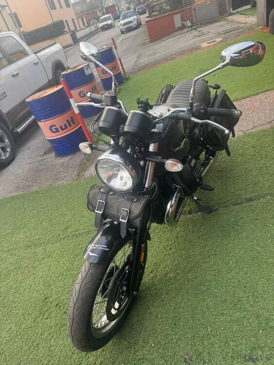 Moto Guzzi V7 III Special (2017 - 20) (5)