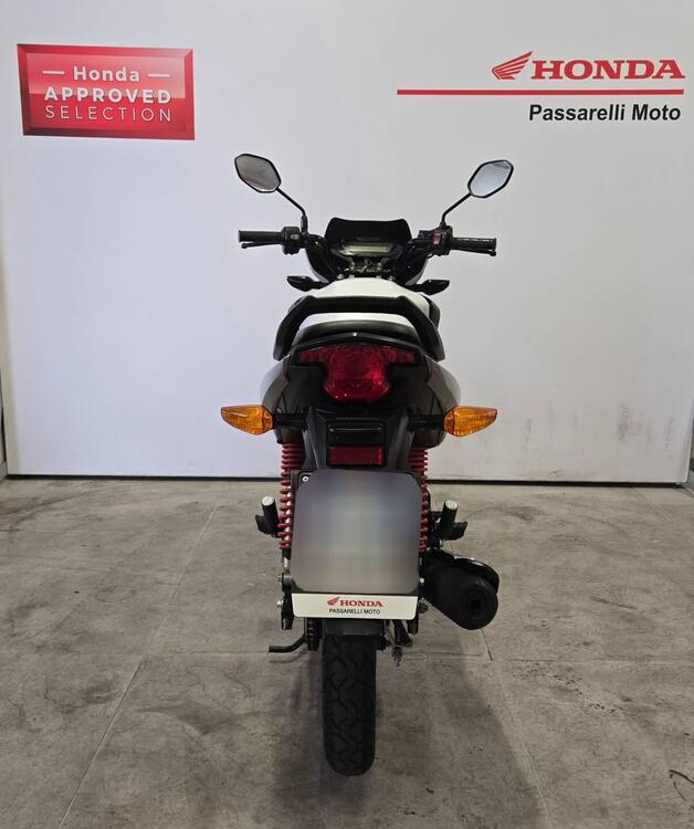 Honda CB 125 F (2021 - 25) (4)