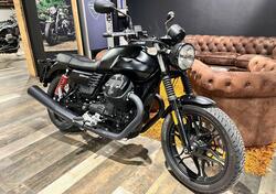 Moto Guzzi V7 III Stone (2017 - 20) usata