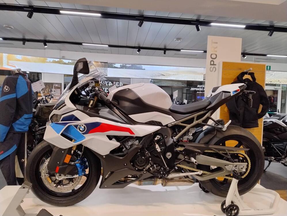 Bmw S 1000 RR (2025) (2)