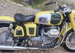 Moto Guzzi V7 700 d'epoca