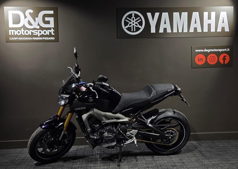 Yamaha MT-09 (2013 - 15) (4)