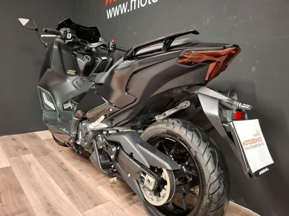 Yamaha T-Max 560 Tech Max (2022 - 24) (3)