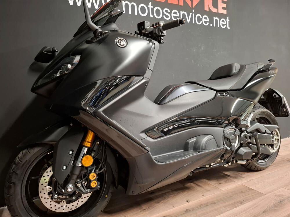 Yamaha T-Max 560 Tech Max (2022 - 24) (2)