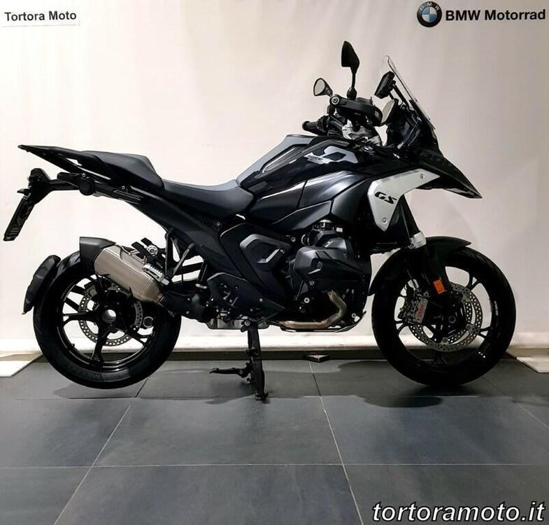 Bmw R 1300 GS Triple Black (2023 - 25) (2)