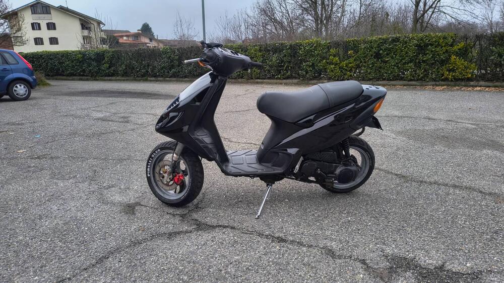 Piaggio NRG 50 Extreme H2O (1999 - 01) (2)