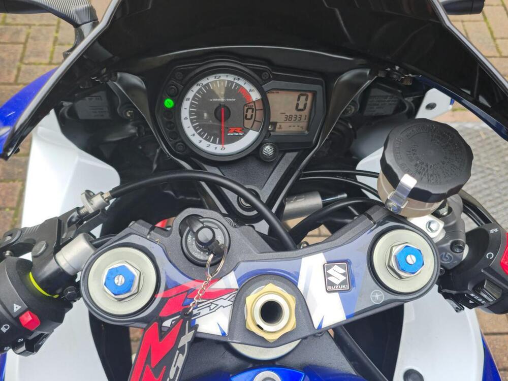 Suzuki GSX R 750 (2008 - 10) (5)