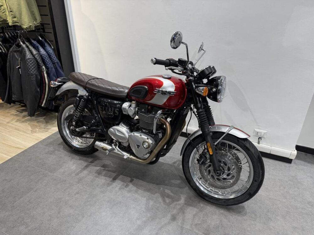 Triumph Bonneville T120 Elvis (2024 - 25) (3)