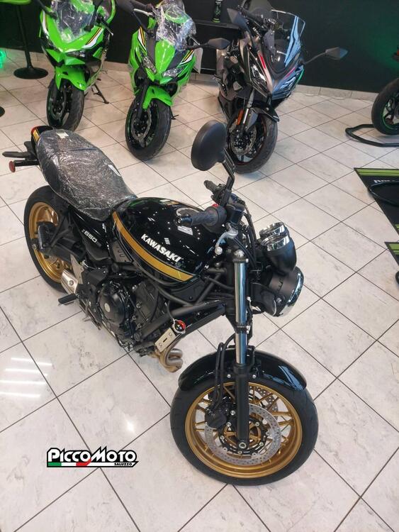 Kawasaki Z 650 RS (2025) (2)