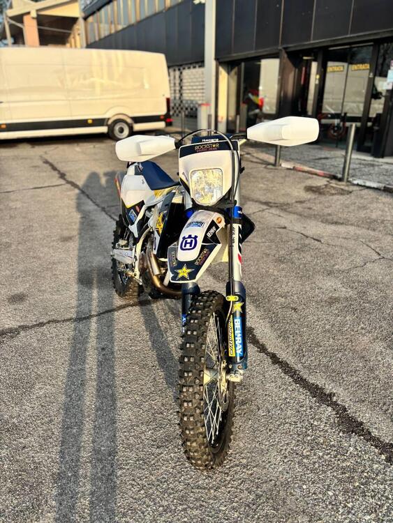 Husqvarna FE 250 (2018) (2)