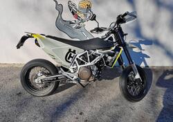 Husqvarna 701 Supermoto (2017 - 19) usata