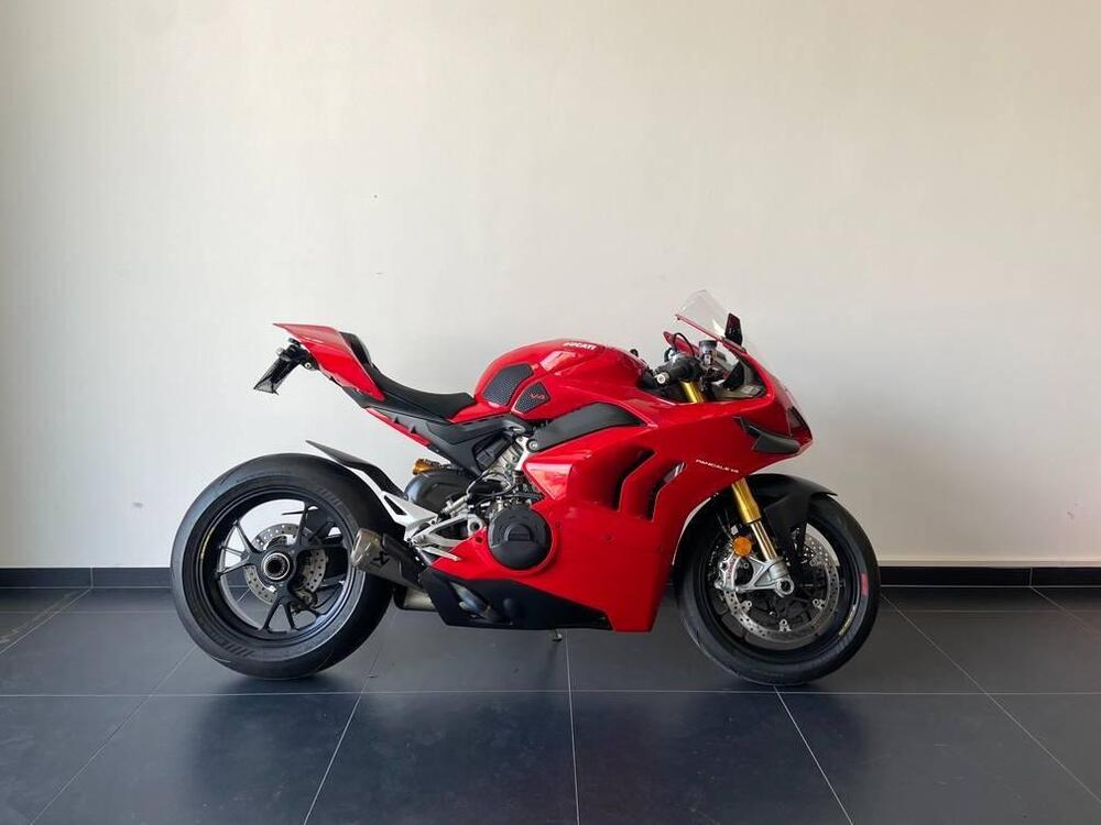 Ducati Panigale V4 S 1100 (2020) (2)