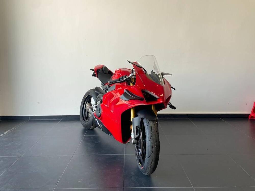 Ducati Panigale V4 S 1100 (2020) (3)