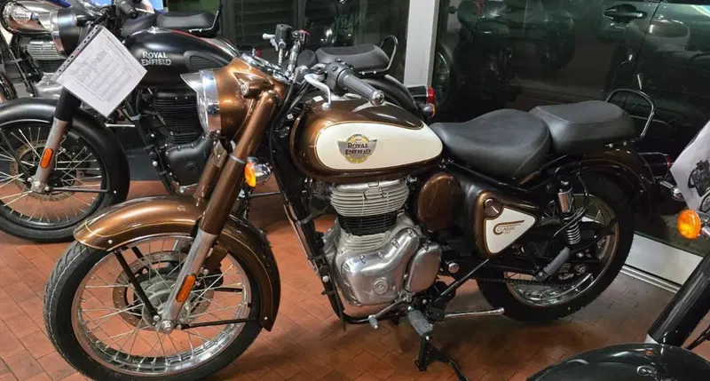 Royal Enfield Classic 350 (2021 - 26) (5)