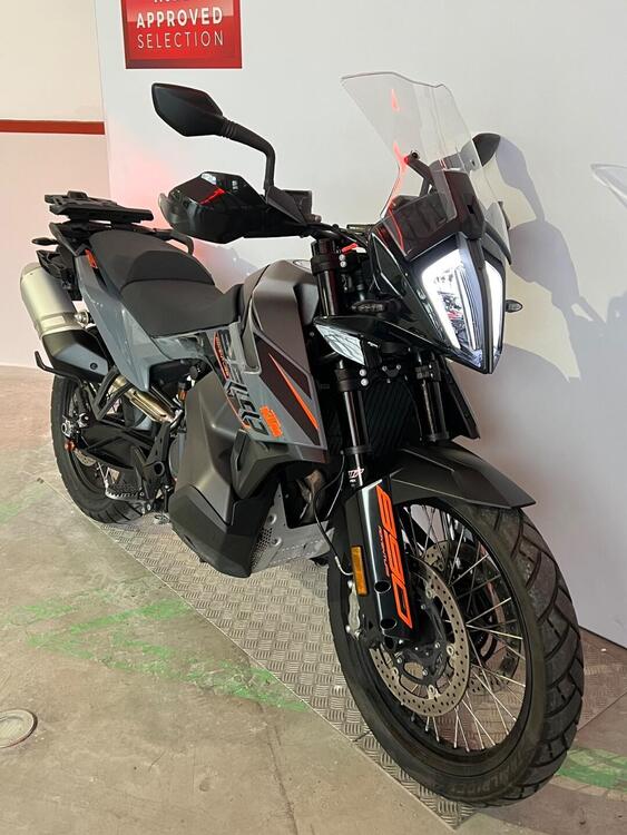 KTM 890 Adventure (2022) (3)