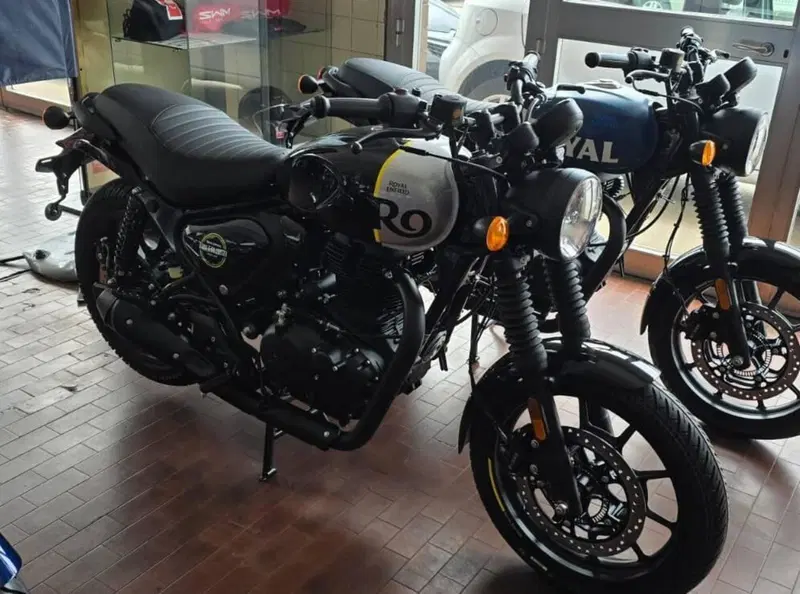 Royal Enfield HNTR 350 (2022 - 26) (3)