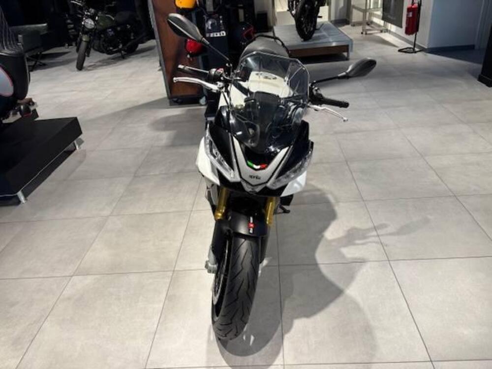 Aprilia Tuono 1100 V4 (2021 - 24) (4)