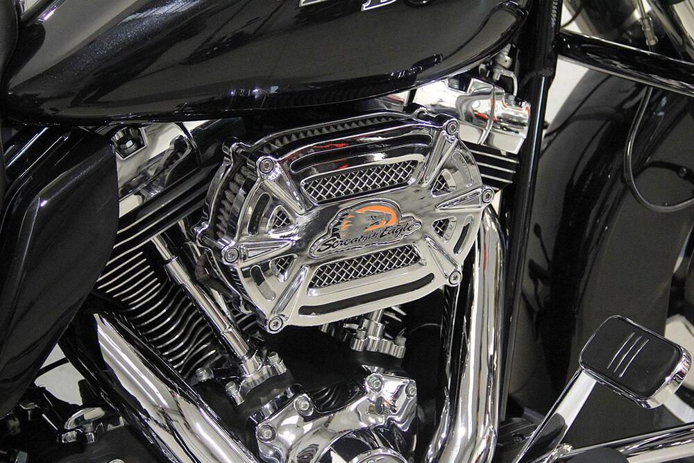 Harley-Davidson 1690 Street Glide (2011 - 13) - FLHX (5)