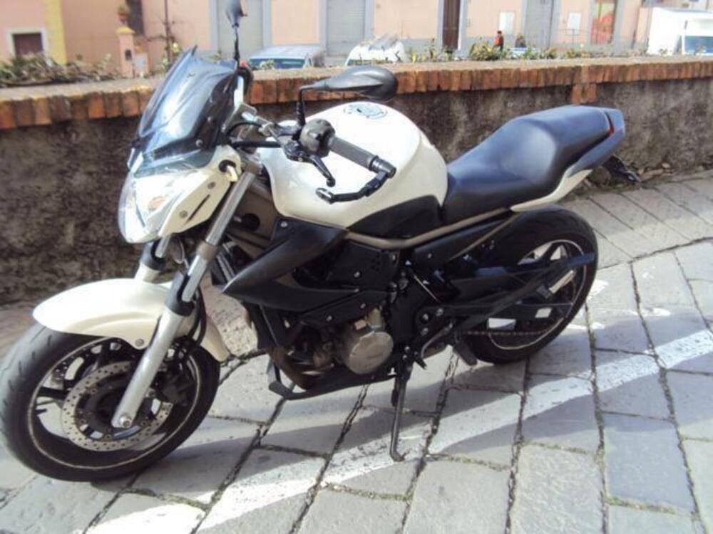 Yamaha XJ6 (2008 - 15)