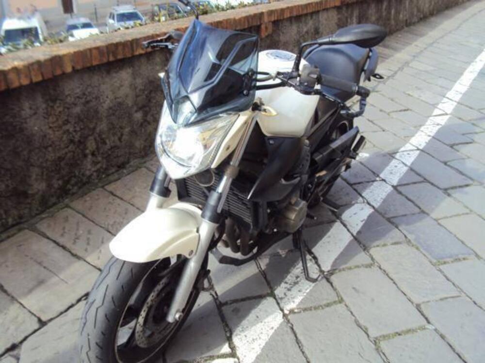 Yamaha XJ6 (2008 - 15) (2)