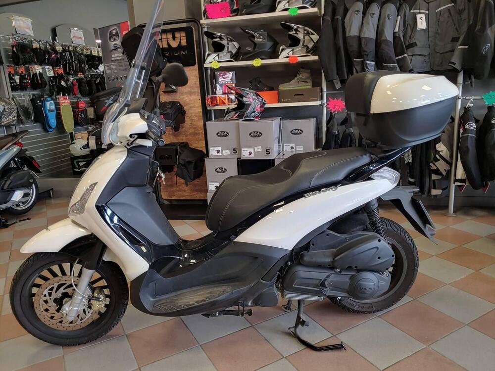 Piaggio Beverly 300 S i.e. (2015 - 16)