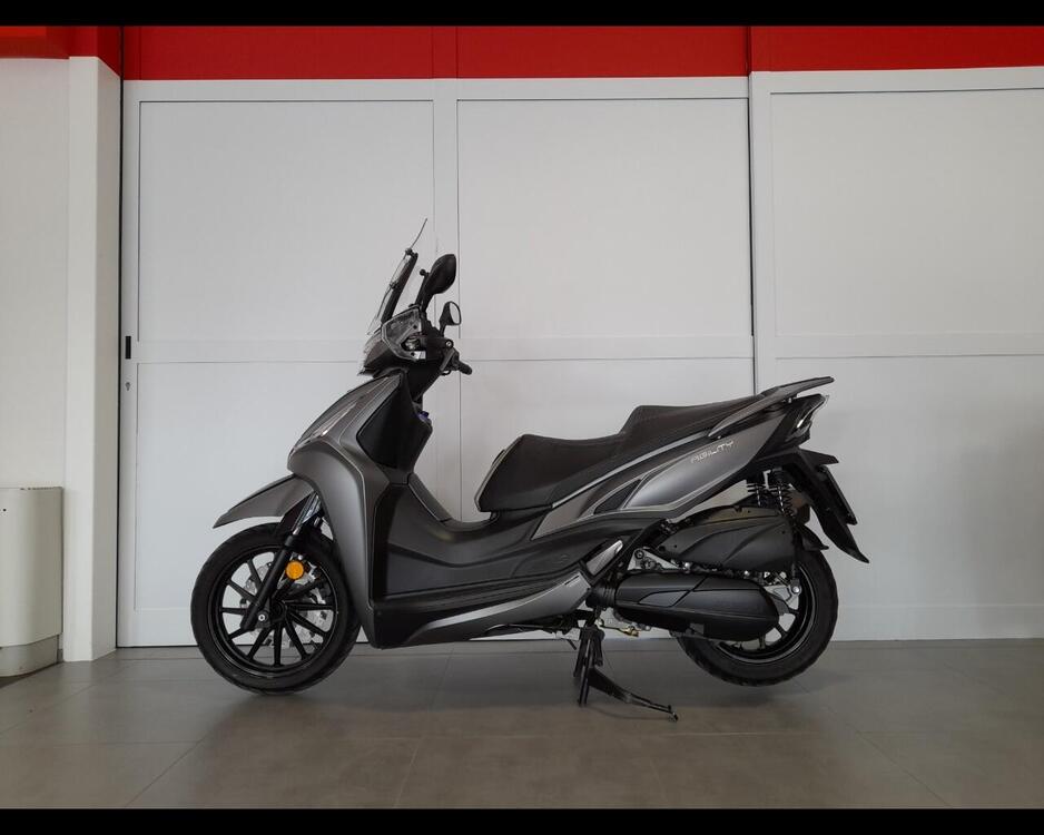 Kymco Agility 300 + (2020) (2)