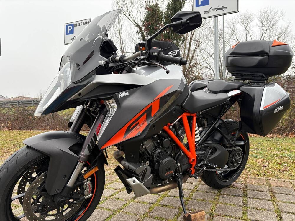 KTM 1290 Super Duke GT ABS (2016 - 18) (4)