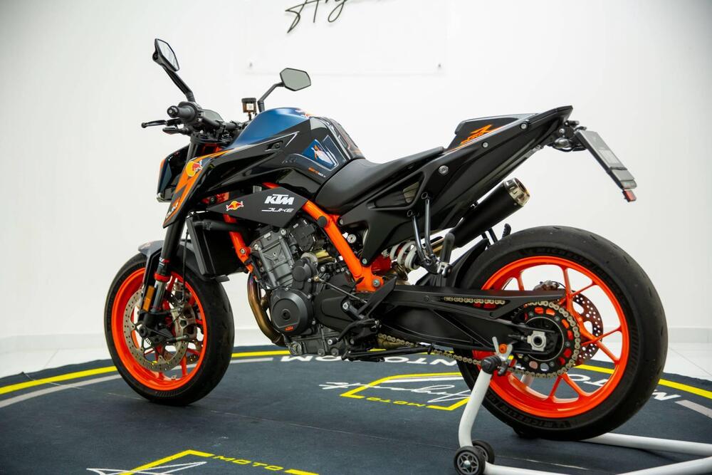 KTM 890 Duke R (2022 - 23) (5)