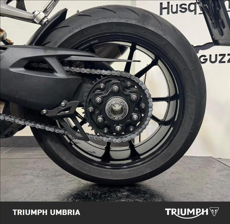 Triumph Speed Triple 1200 RS (2021 - 24) (5)