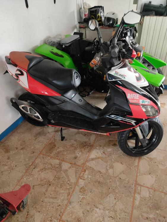 Aprilia SR 50 R (2012 - 17) (2)