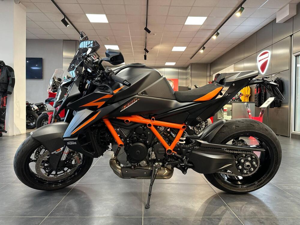 KTM 1390 Super Duke R EVO (2024 - 25) (2)