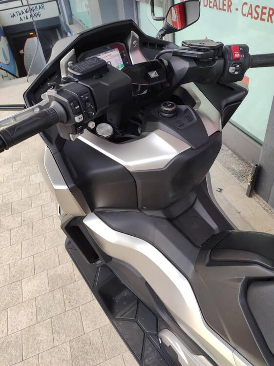 Honda Forza 750 DCT (2021 - 24) (5)