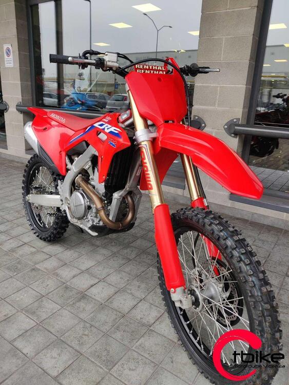 Honda CRF 250 R (2022) (2)