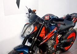 KTM 890 Duke R (2022 - 23) usata