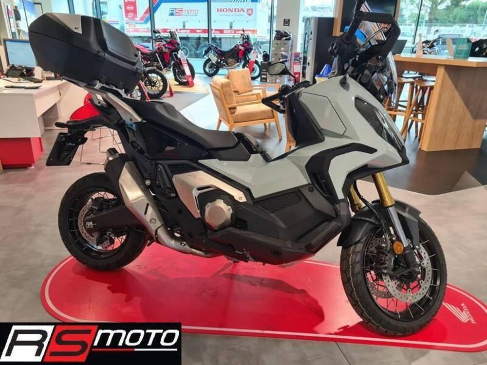 Honda X-ADV 750 DCT (2021 - 24) (2)